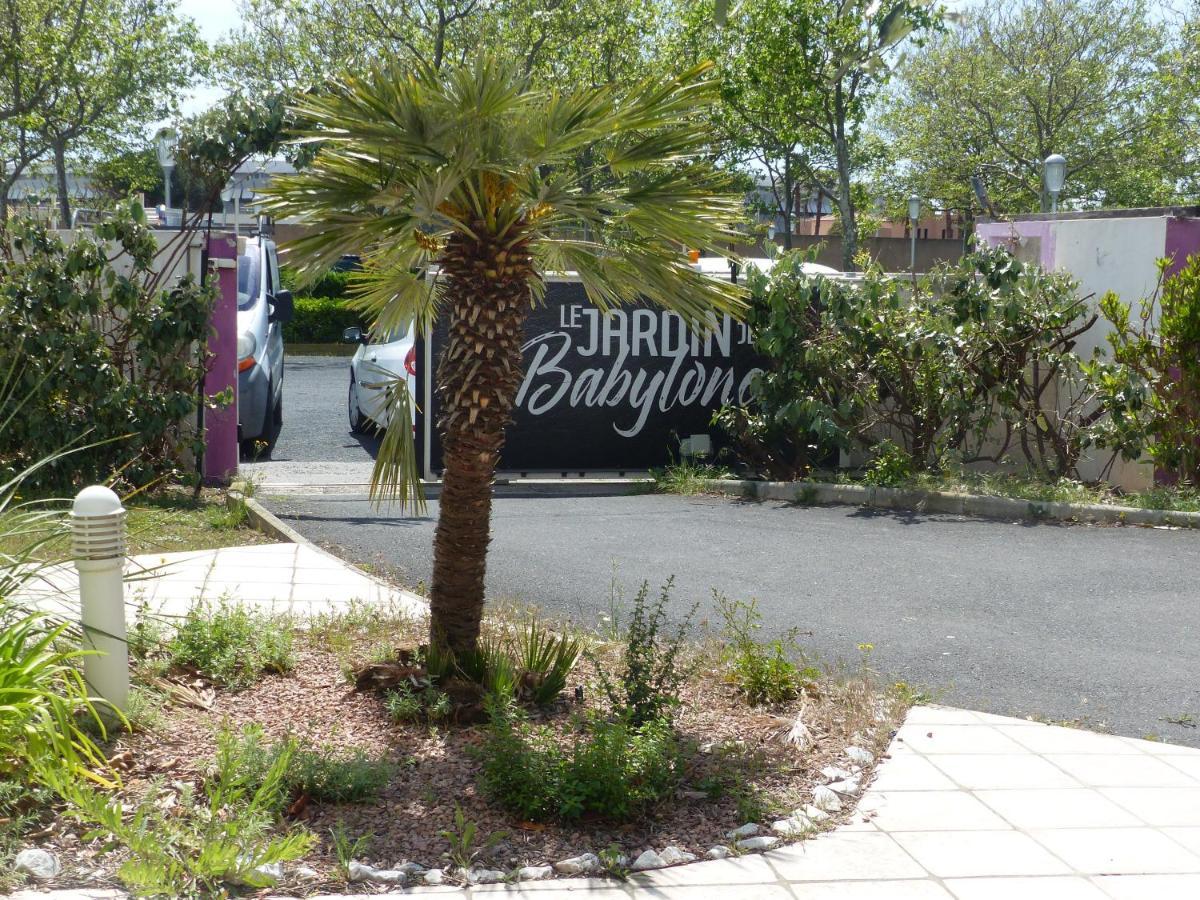 Le Jardin De Babylone "Reserve Aux Couples Uniquement" Agde Exteriör bild