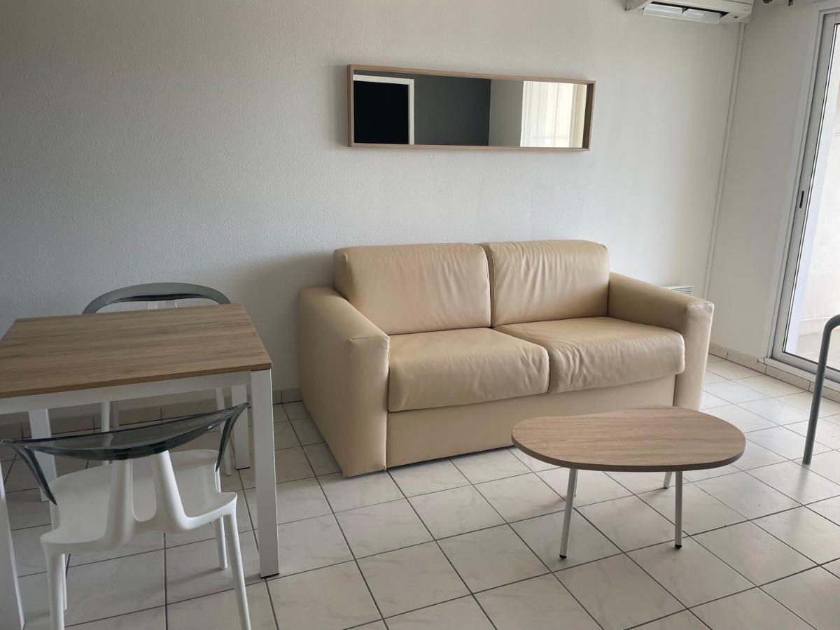Le Jardin De Babylone "Reserve Aux Couples Uniquement" Agde Exteriör bild