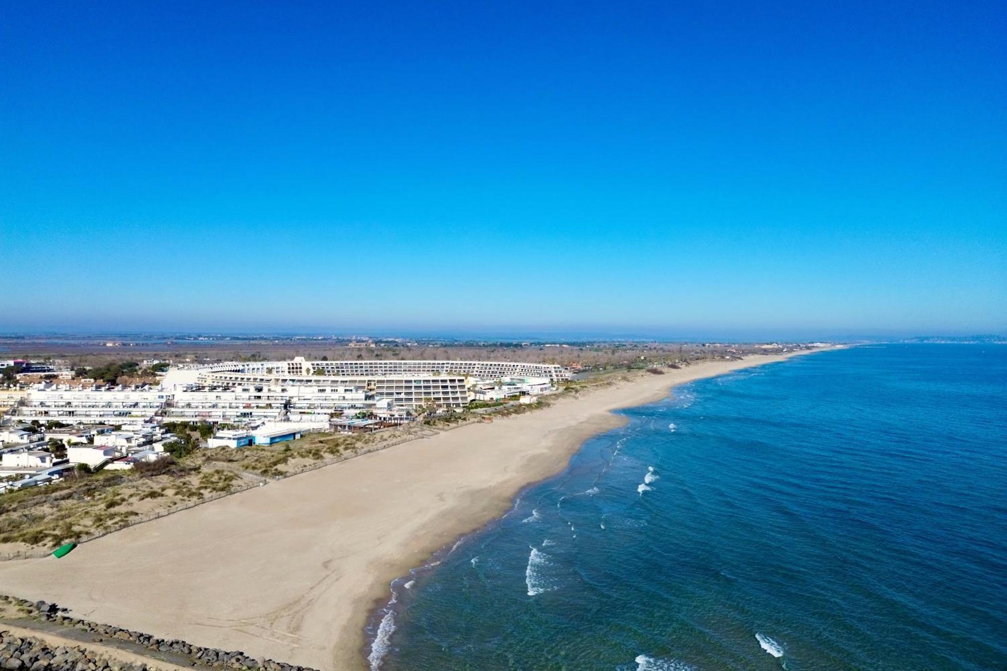 Le Jardin De Babylone "Reserve Aux Couples Uniquement" Agde Exteriör bild